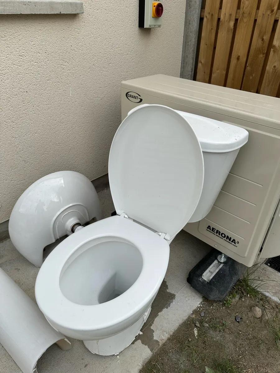 Brand New Sanitary Ware & Radiators – For Sale. - Image 4