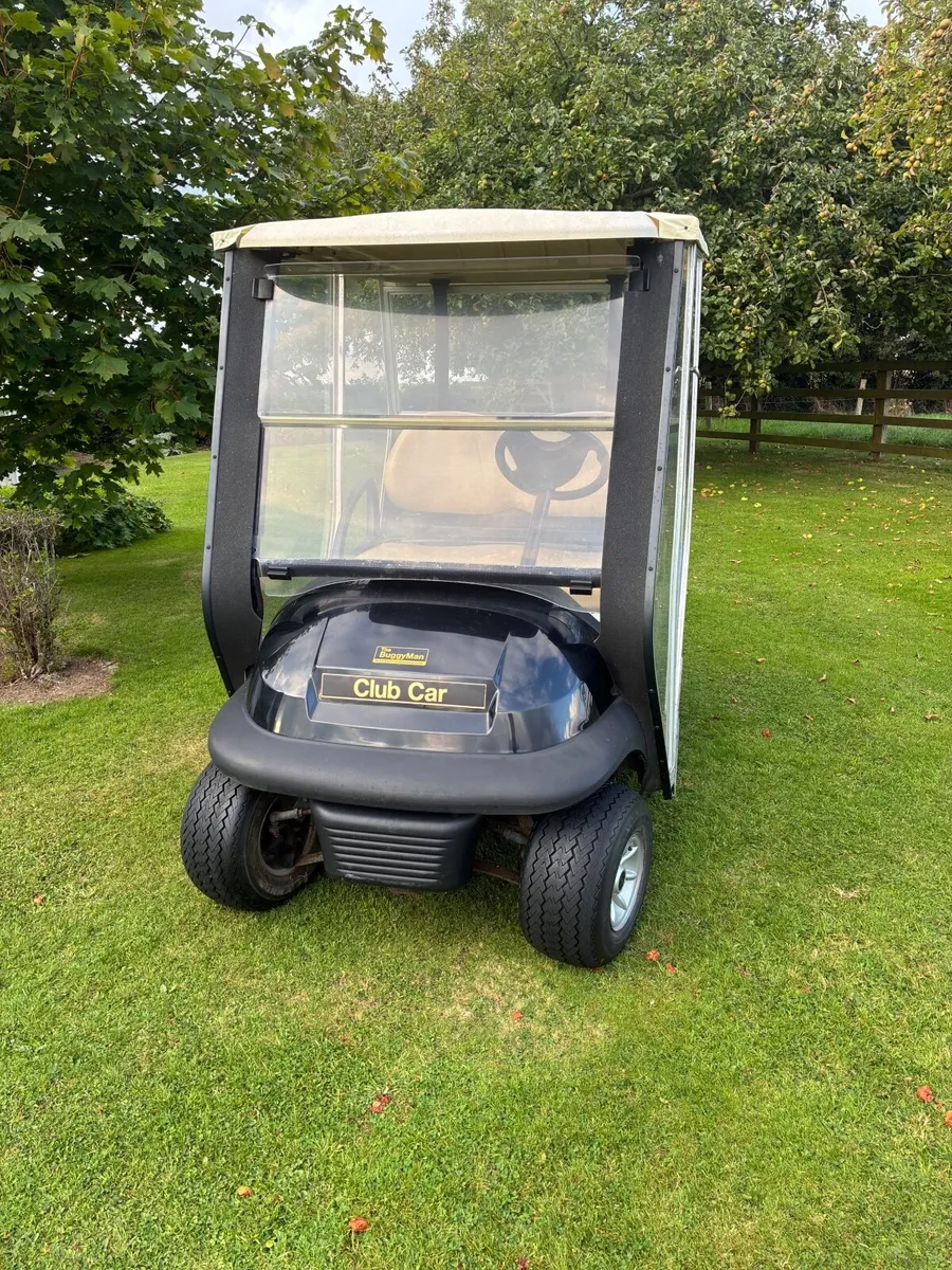 Club Car Buggy petrol - Image 1