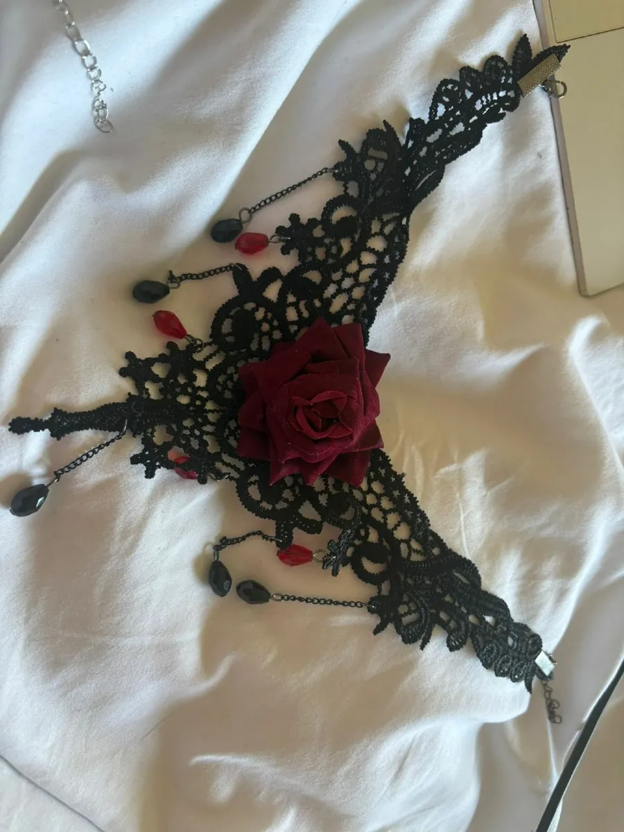 necklace - Image 3