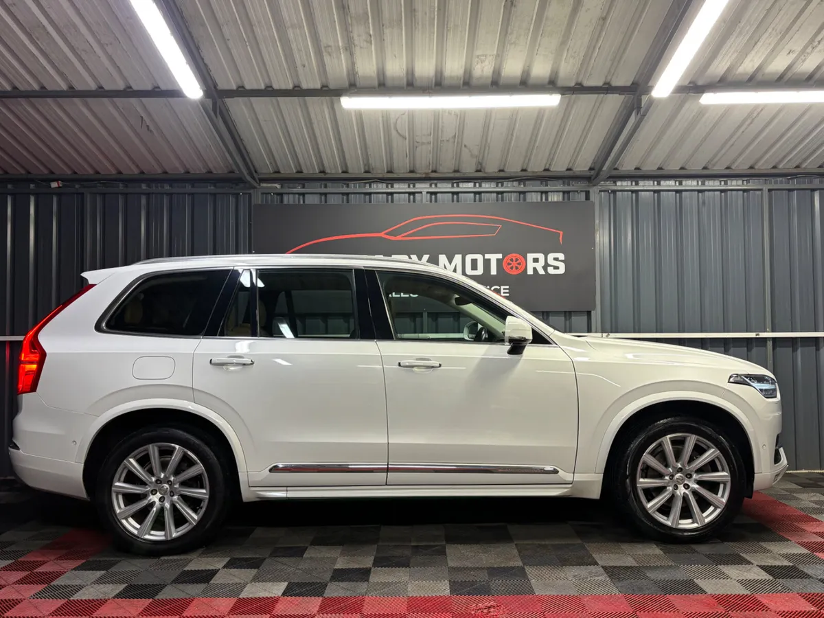 2016 Volvo XC90 INSCRIPTION Diesel 7 Seat - Image 4