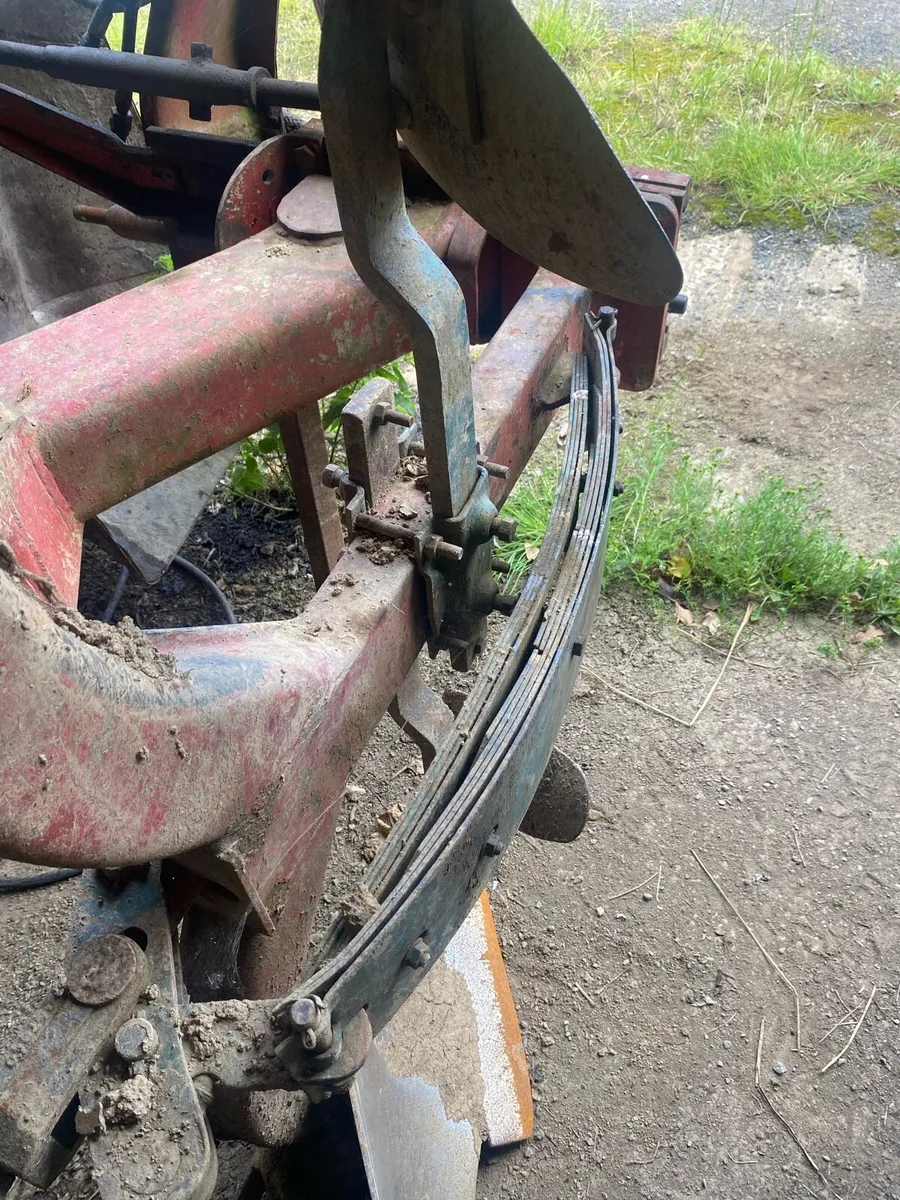 Kverneland plough - Image 2