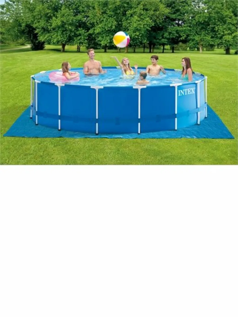 Brand new 15ft metal frame swimming pool