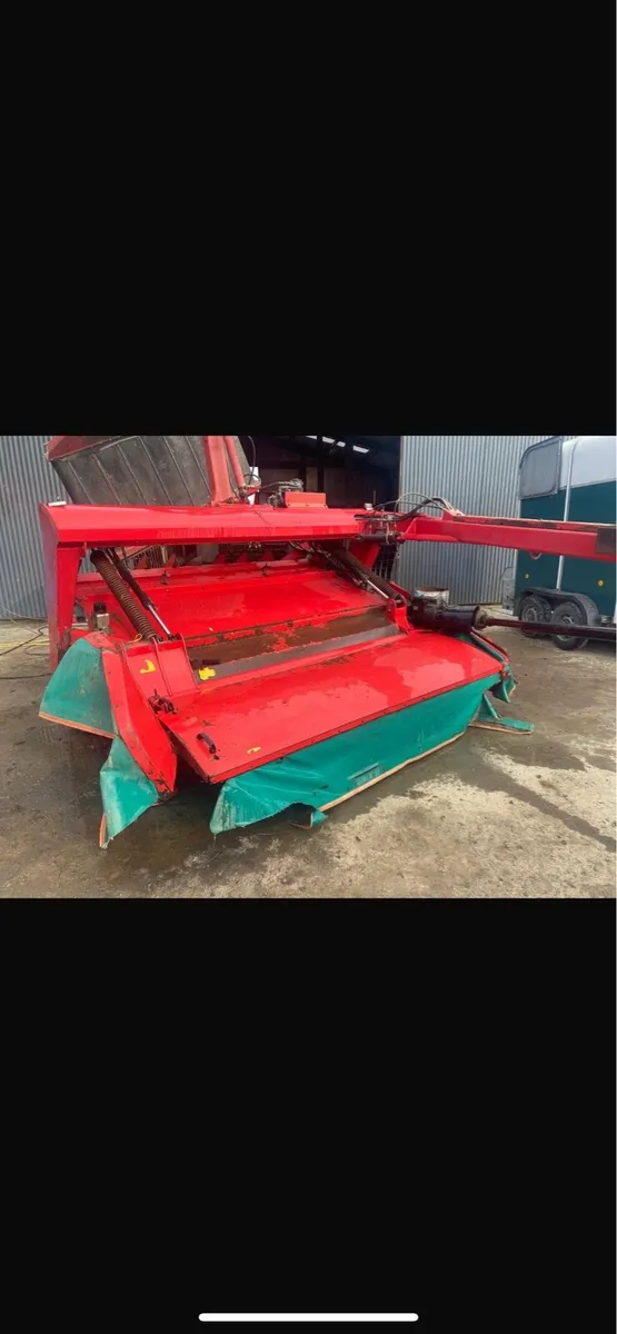 Kverneland 10ft mower - Image 1