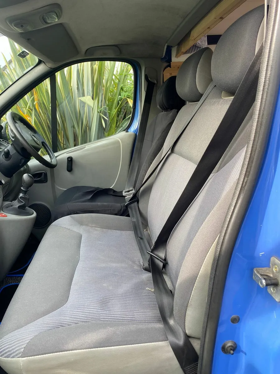 Vauxhall Vivaro 1.9 Campervan - Image 3