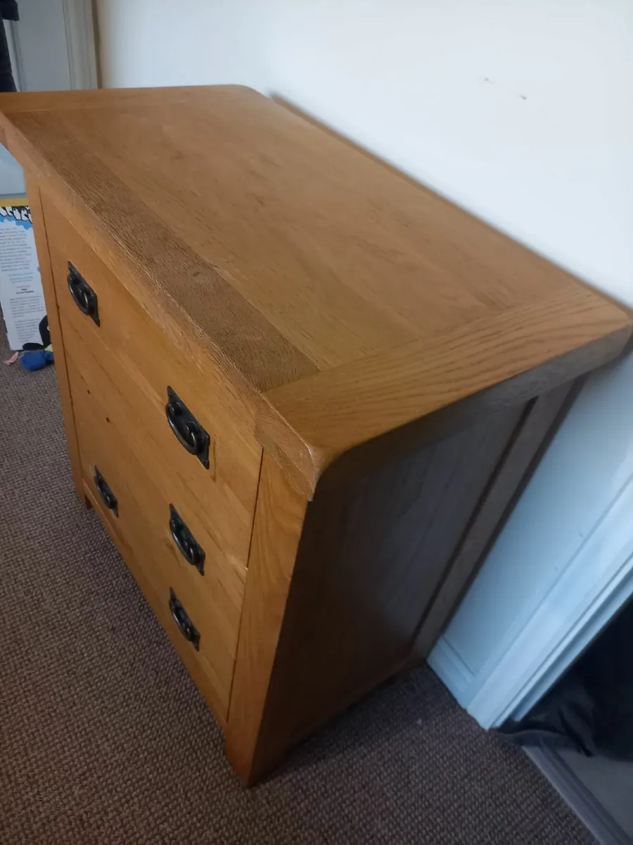 3 piece solid oak wardrobes+drawers - Image 3