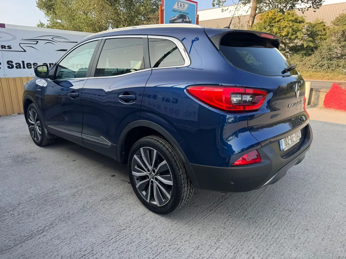 182 Renault Kadjar 1.5D AUTO Signature Warranty - Image 2