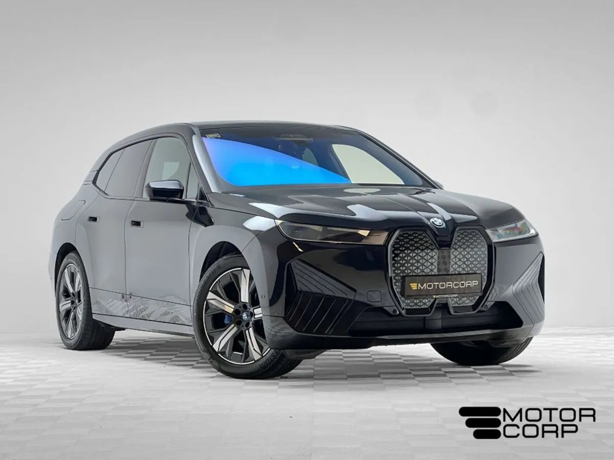 BMW IX 40 M Sport Xdrive - Image 1