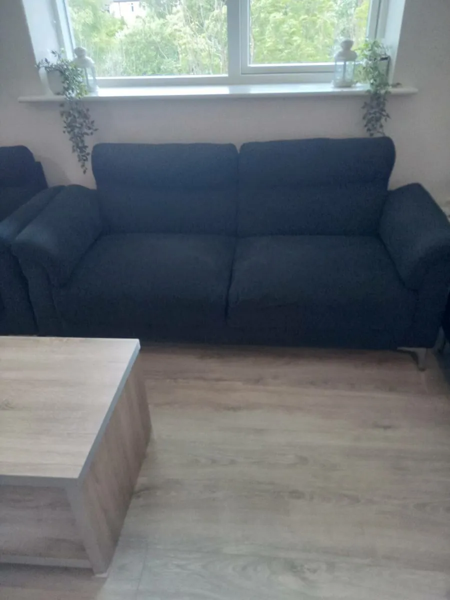 Sofas - Image 2