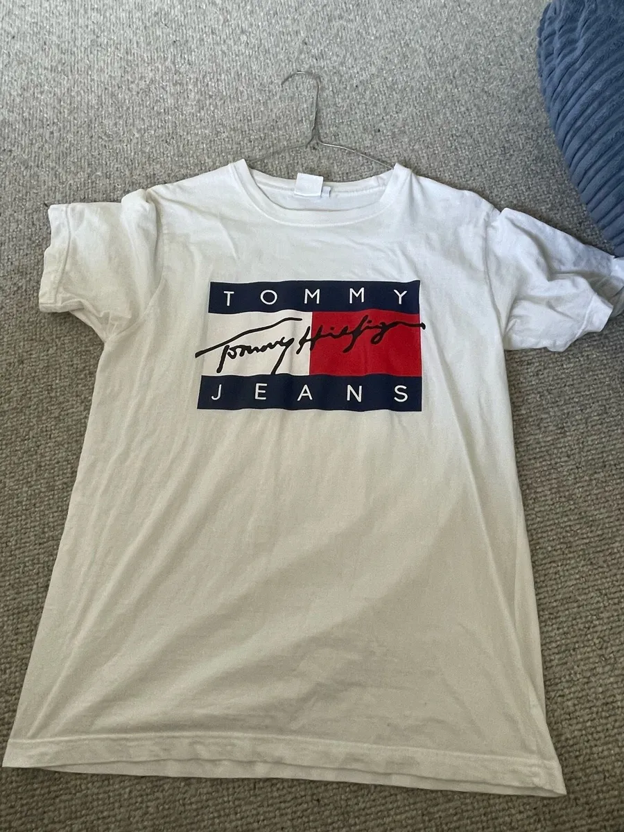 Tommy Hilfiger Jeans Logo T-shirt - Image 1