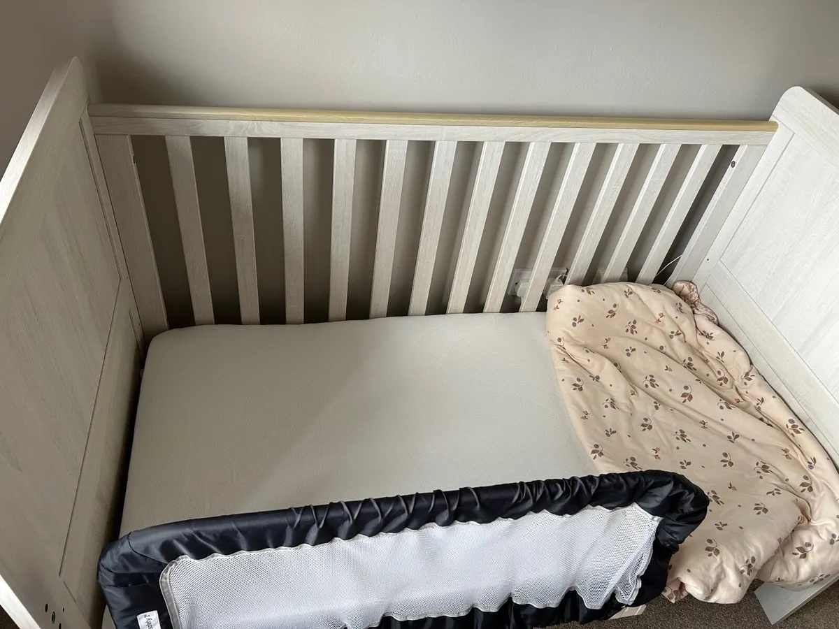 Cot Bed Mattress (anti-allergy & anti-asthma) - Image 3