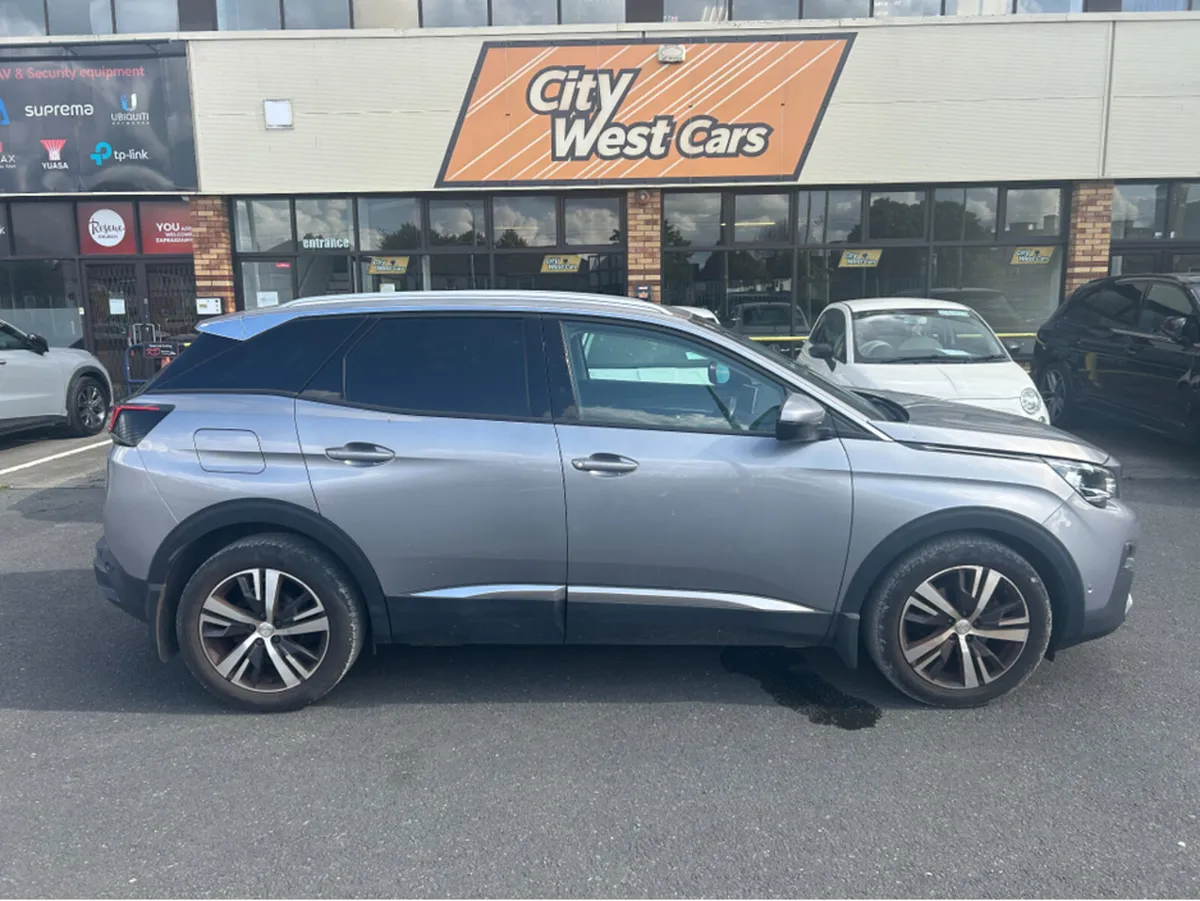 Peugeot 3008 AUTOMATIC//TINY KLMS////BEAUTIFULL IN - Image 1