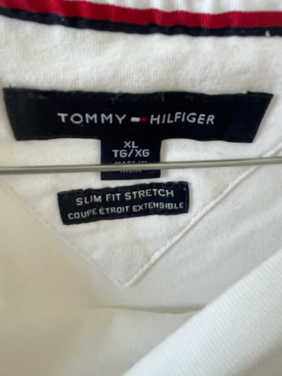 Tommy Hilfiger T-Shirt - Image 2