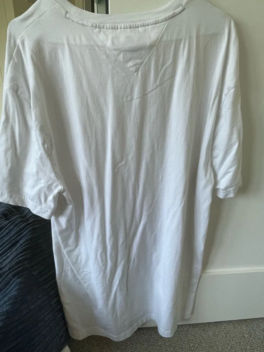 Tommy Hilfiger T-Shirt - Image 3