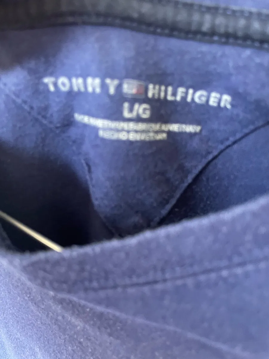 Tommy Hilfiger Blue T-Shirt - Image 3