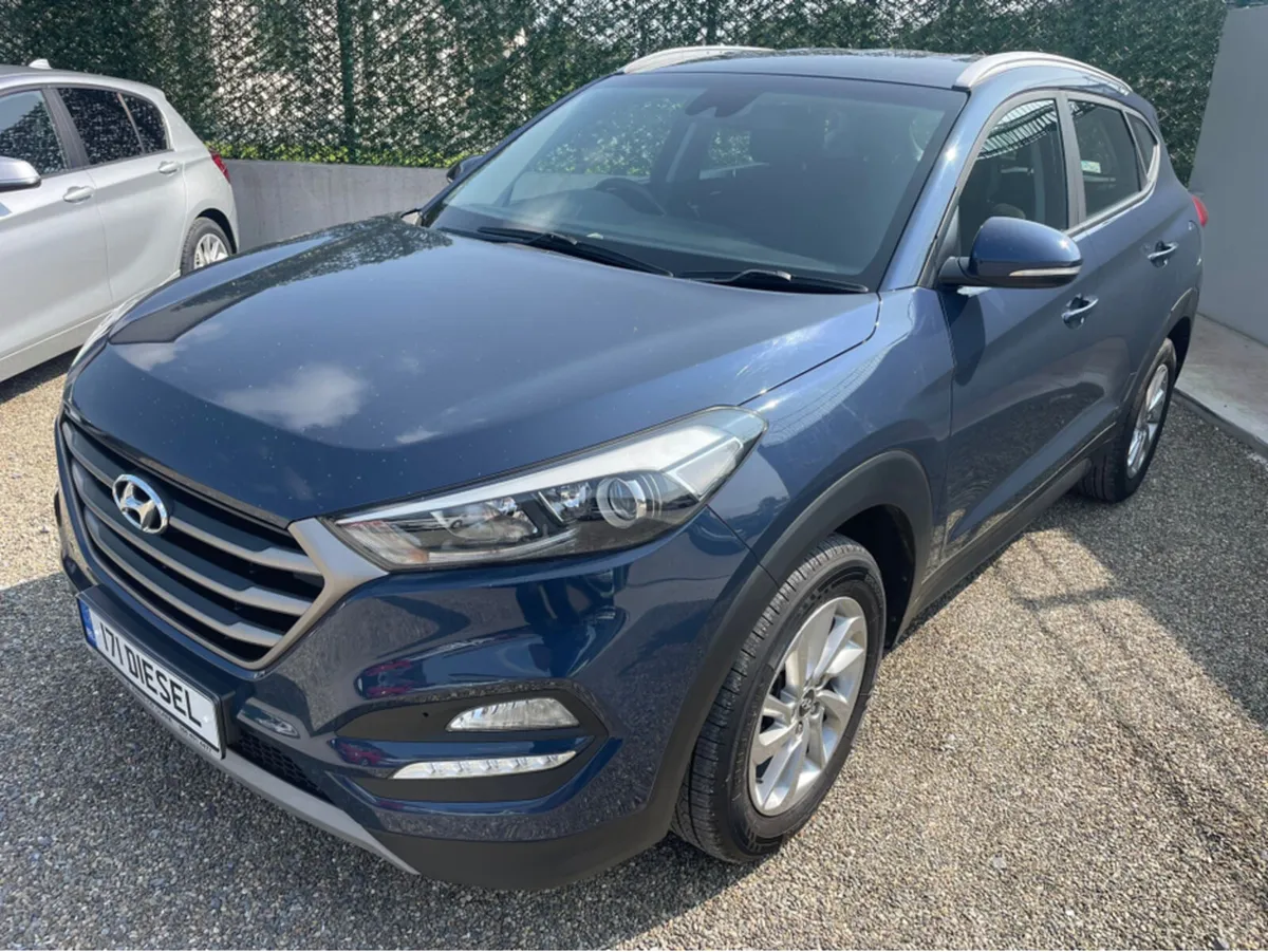 Hyundai Tucson SE NAV B-DRIVE 2WD CRDI BLUE DRIVE - Image 2