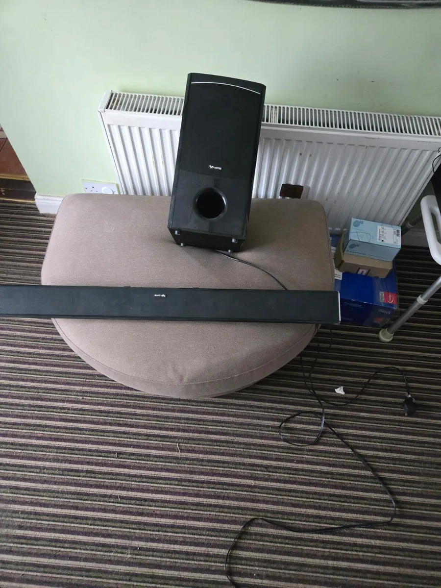 Sound bar and sub woofer
