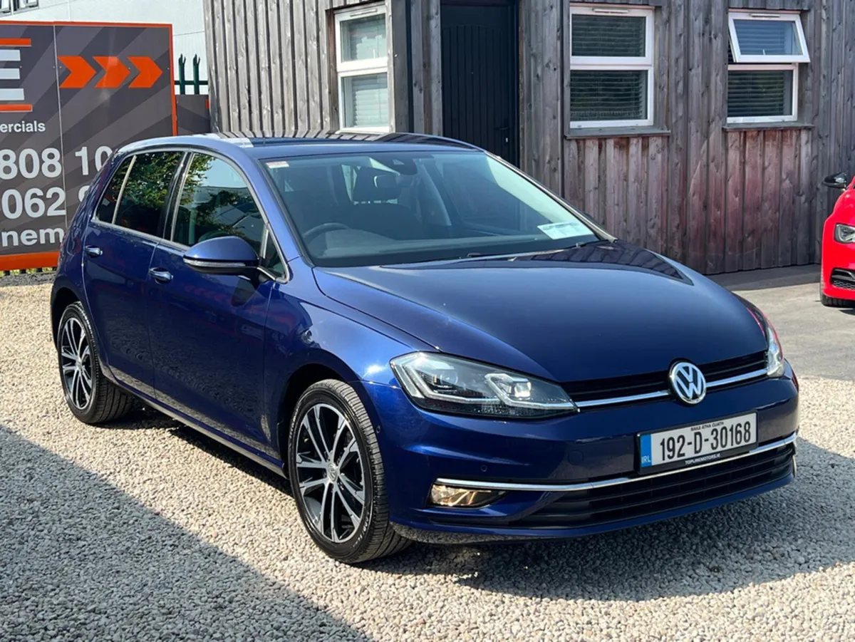 Volkswagen Golf ==VIRTUAL COCKPIT//REVERSING CAMER - Image 4