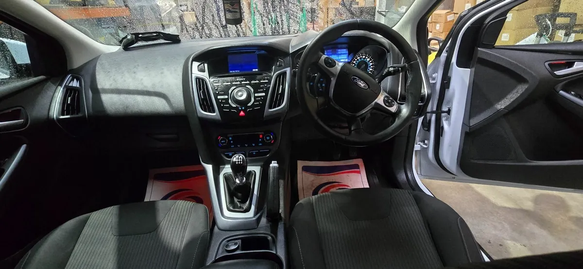 FORD FOCUS 1.6 TDI TITANIUM NAVIGA 2014 - Image 3