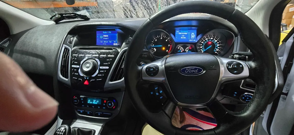 FORD FOCUS 1.6 TDI TITANIUM NAVIGA 2014 - Image 4