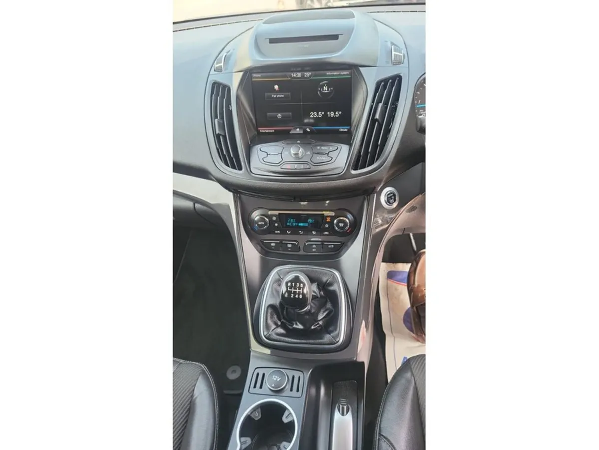 Ford Kuga C520 Titanium 5D 2.0TD120 S6 M6 FWD - Image 4