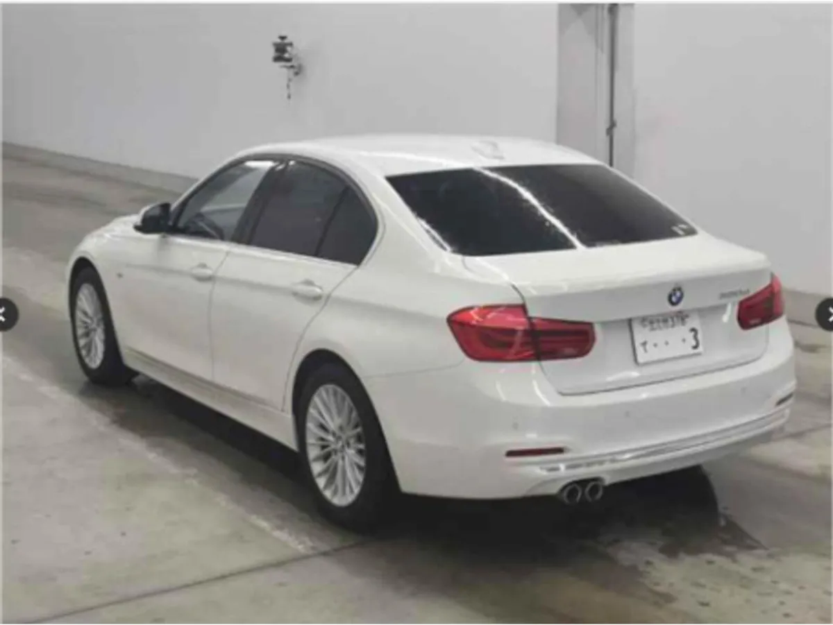 BMW 3-Series 320 D Auto 2017 Low mileage . - Image 3