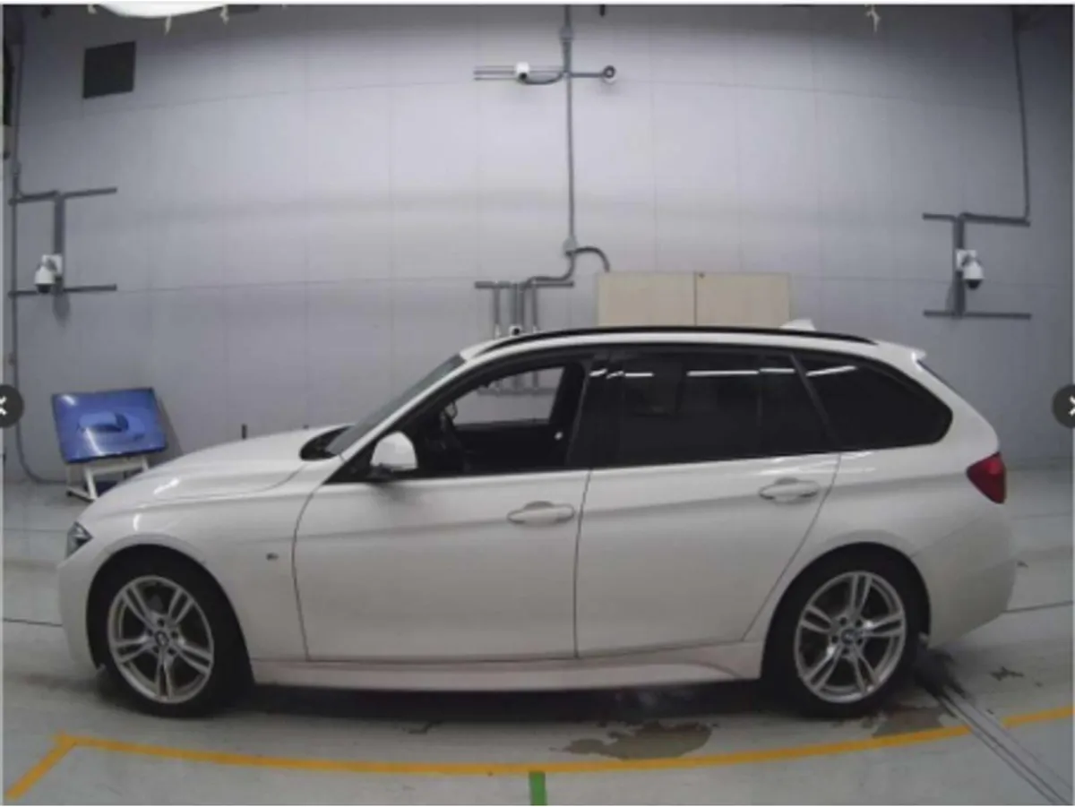 BMW 3-Series BMW 320 D Touring 2.0 litre Diesel Au - Image 3