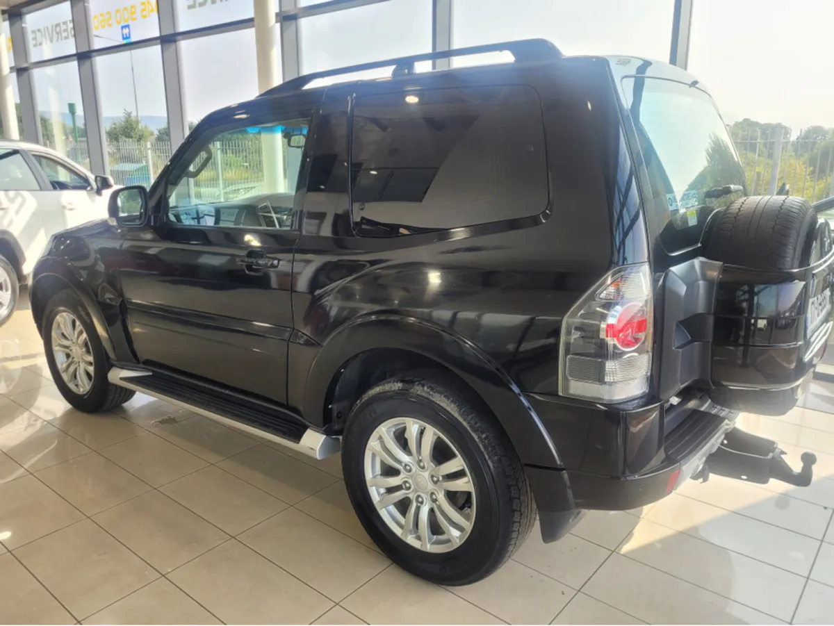 Mitsubishi Pajero 3.2 SWB N1  2DR - Image 3