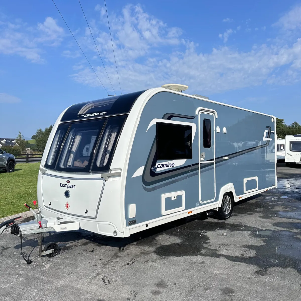 ✨2017 COMPASS CAMINO 4 BERTH ISLAND BED ✨ - Image 1