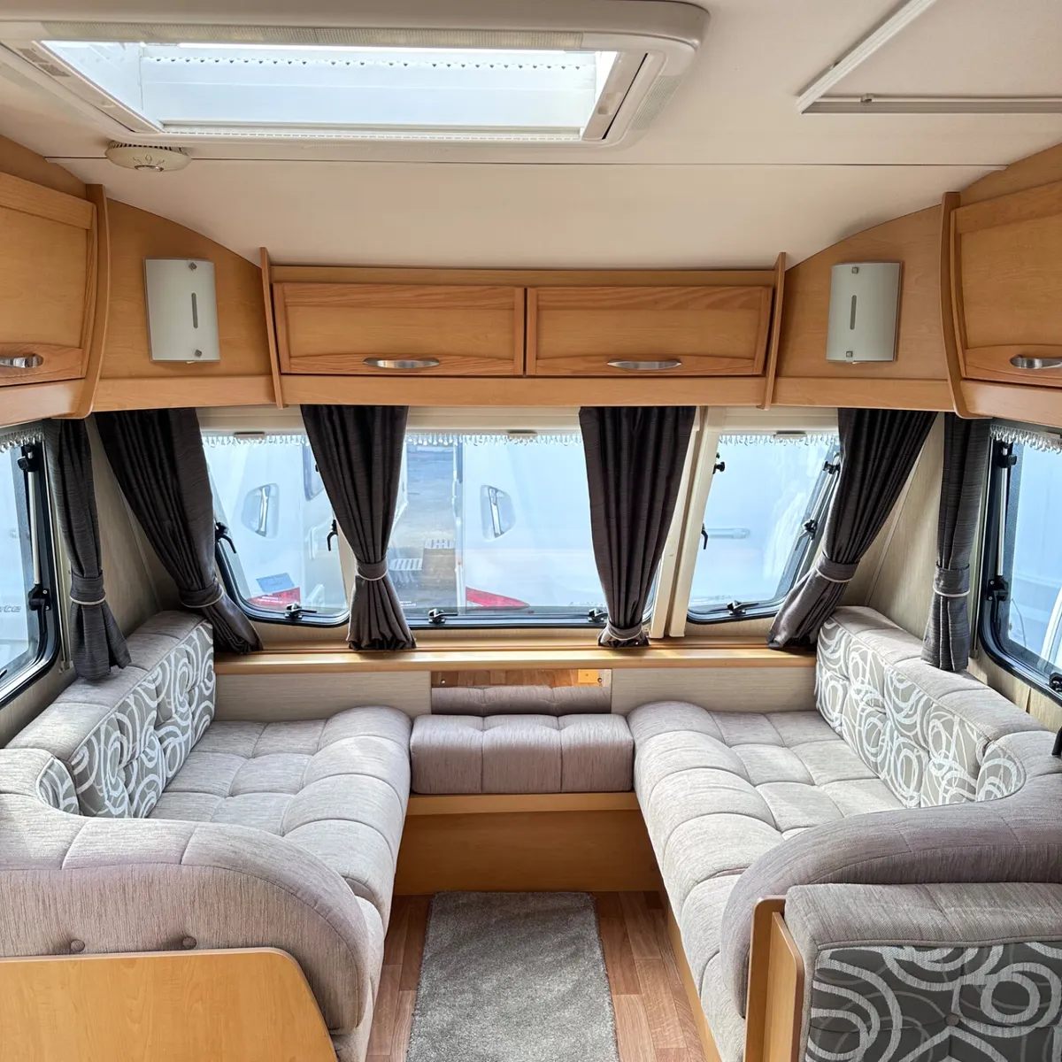 ✨STUNNING ELDDIS AVANTE 6 BERTH✨ - Image 3