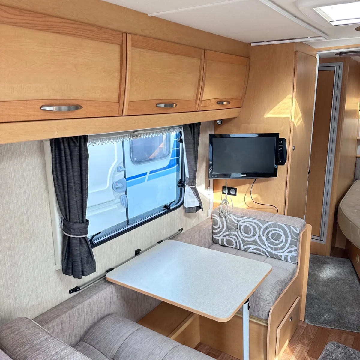 ✨STUNNING ELDDIS AVANTE 6 BERTH✨ - Image 4