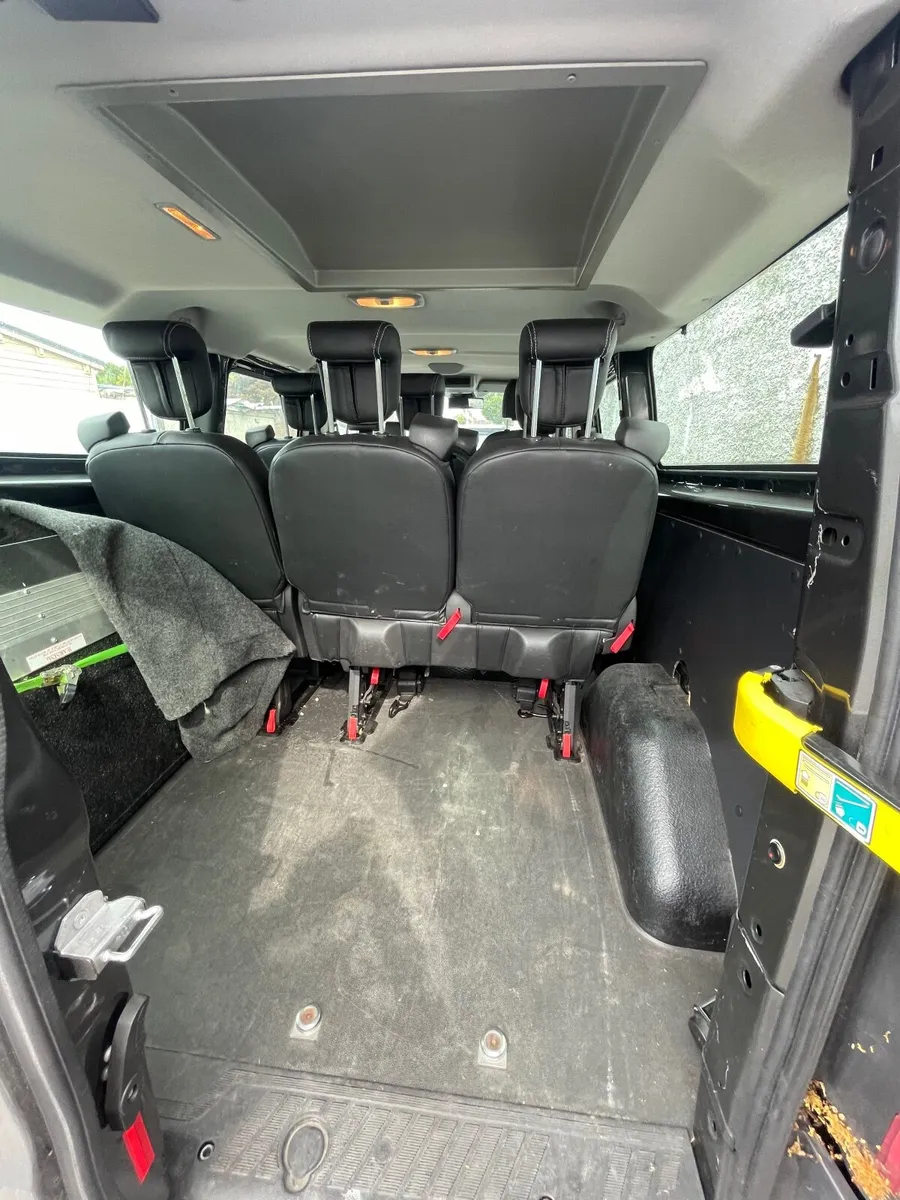 Complete Taxi 9 seater - Image 2