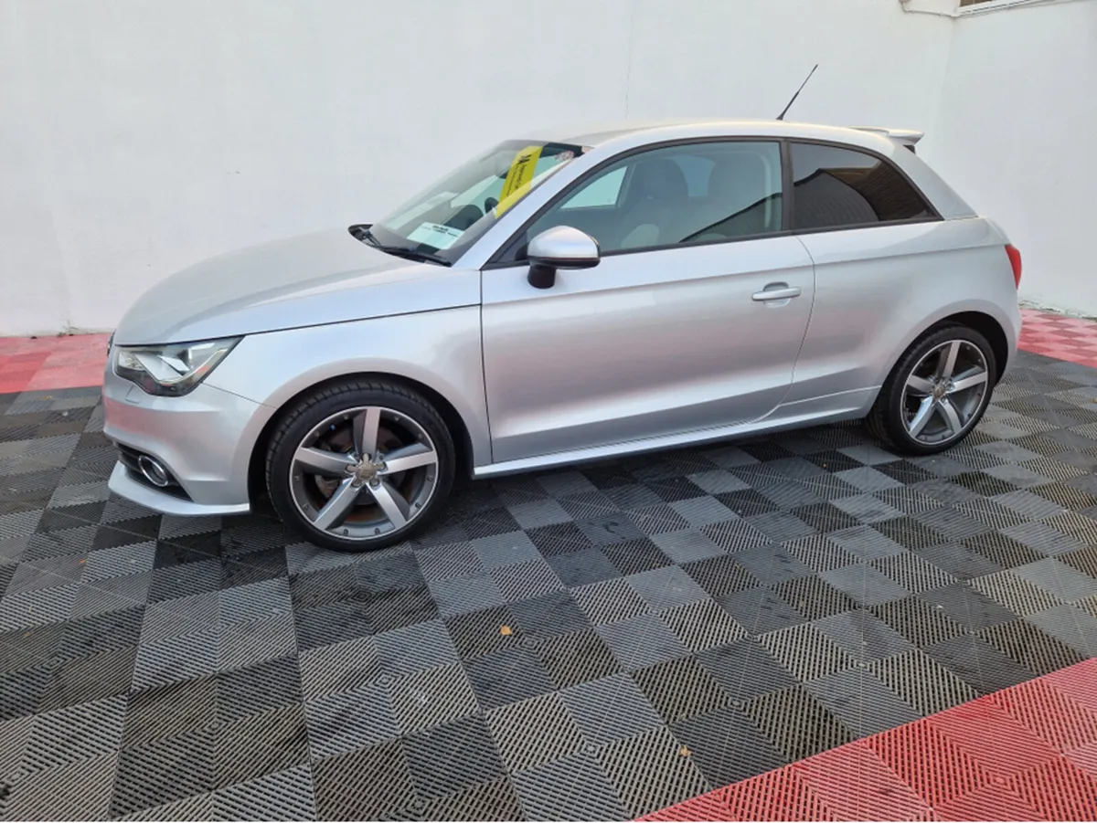Audi A1 SPORT 1.4 PETROL 3DR AUTOMATIC - Image 4