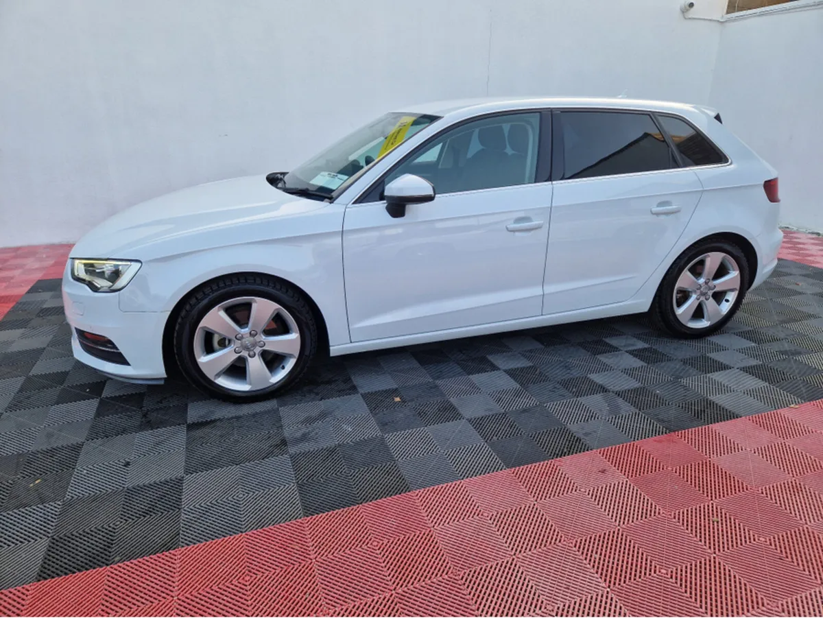 Audi A3 SPORT 1.4 PETROL AUTOMATIC - Image 4