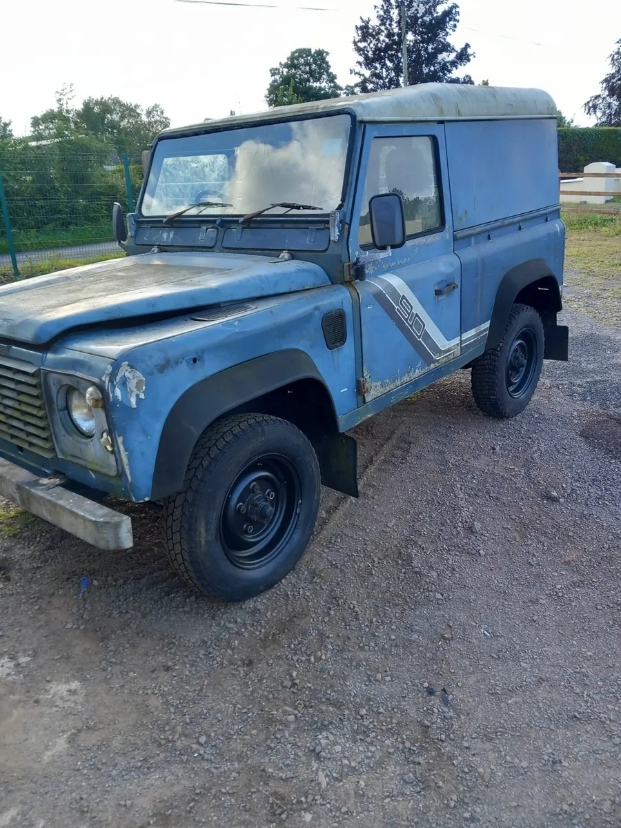 Land Rover Defender 1989 - Image 2