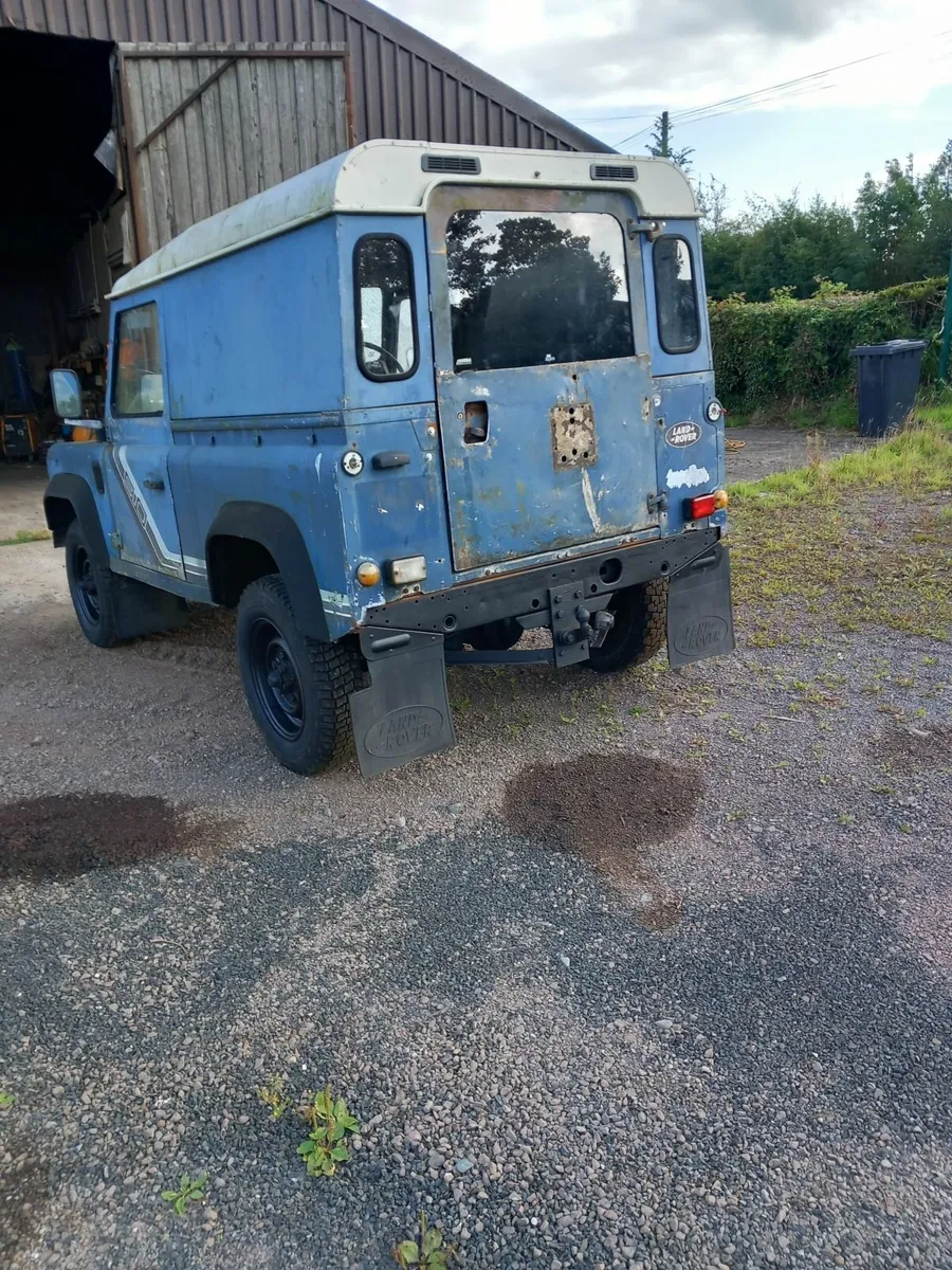 Land Rover Defender 1989 - Image 4