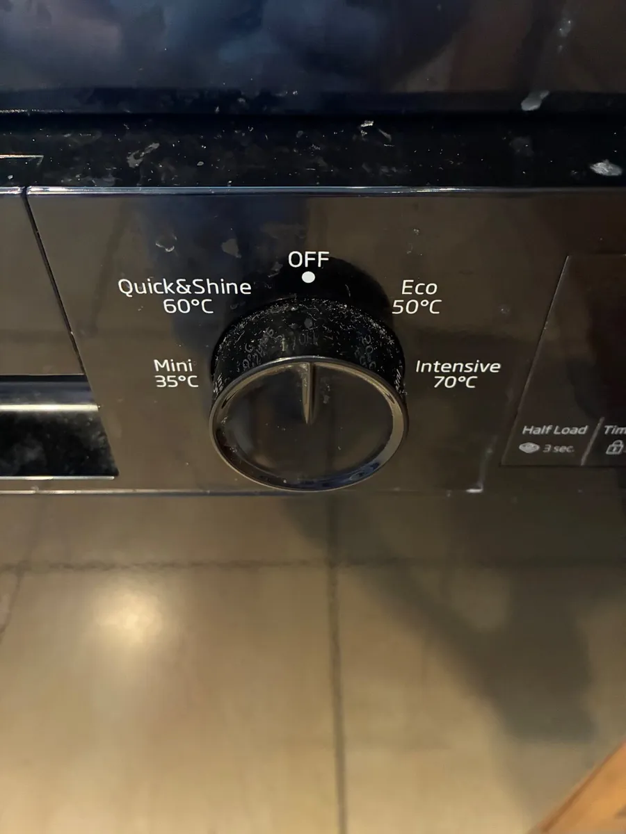 Dishwasher - Image 1