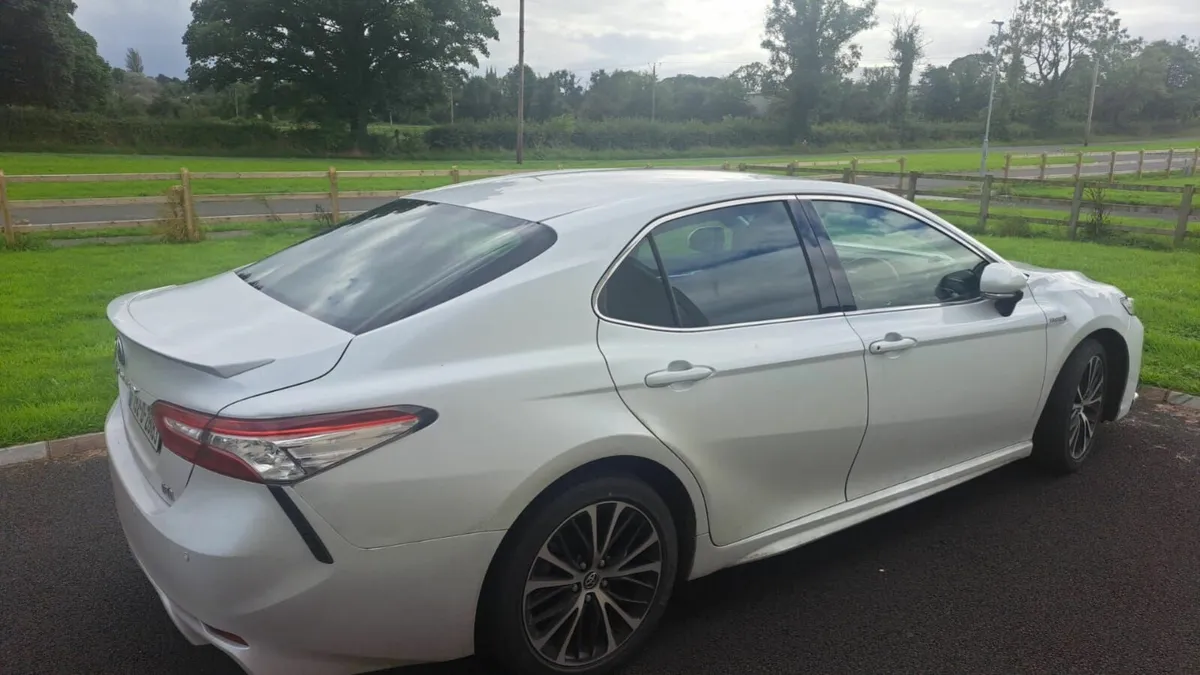 Toyota Camry 2019 - Image 1