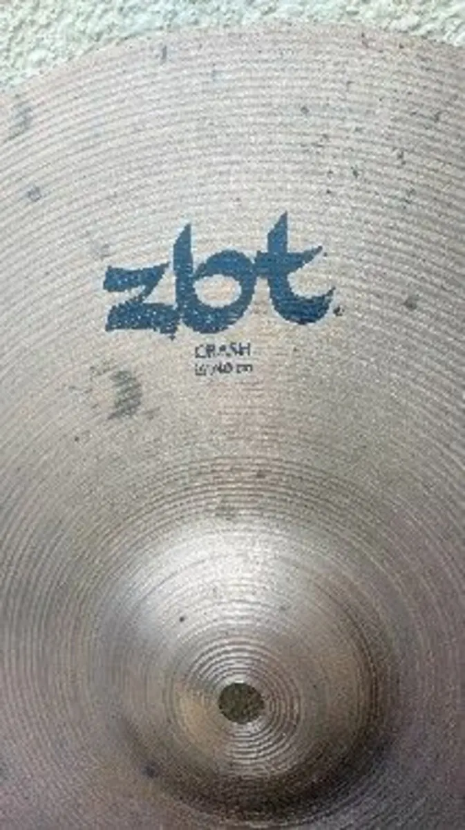 16" Zildjian Crash Cymbal - Image 2