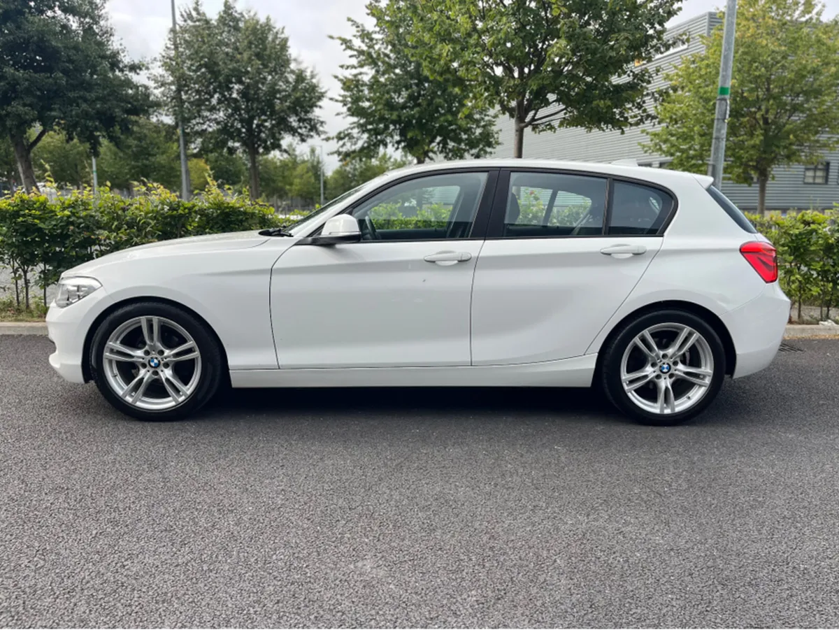 BMW 1-Series 116d EFFICIENT DYNAMICS PLUS *FULL SE - Image 2