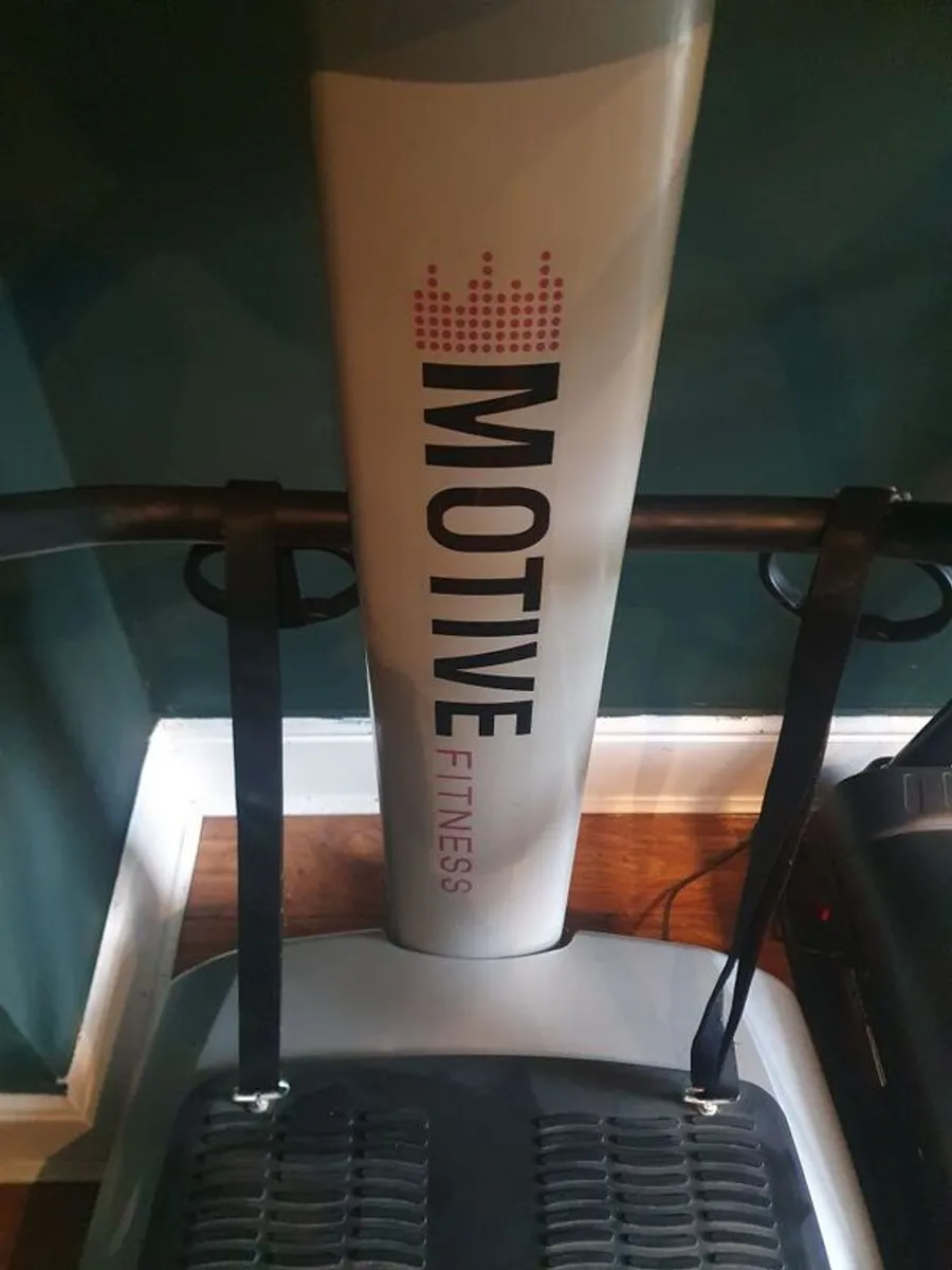 Motive Fitness Oscillating Energy VIBRO Plate - Image 3