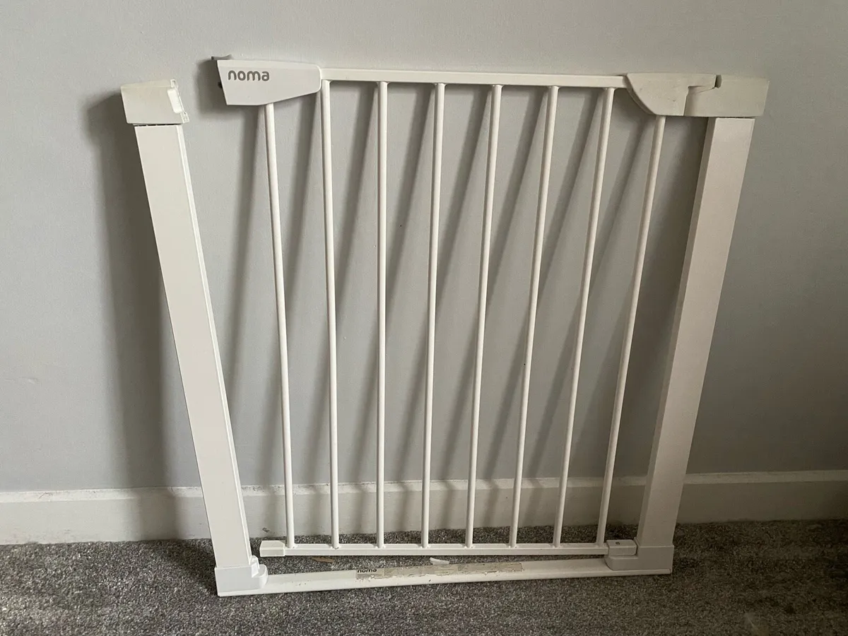 Two stair gates - Image 1