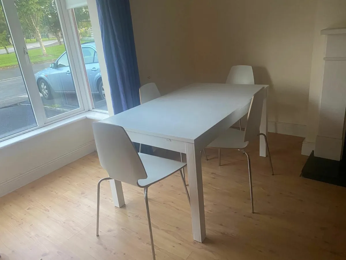 Extendable White Dining Table – Seats 4 to 6+ - Image 2