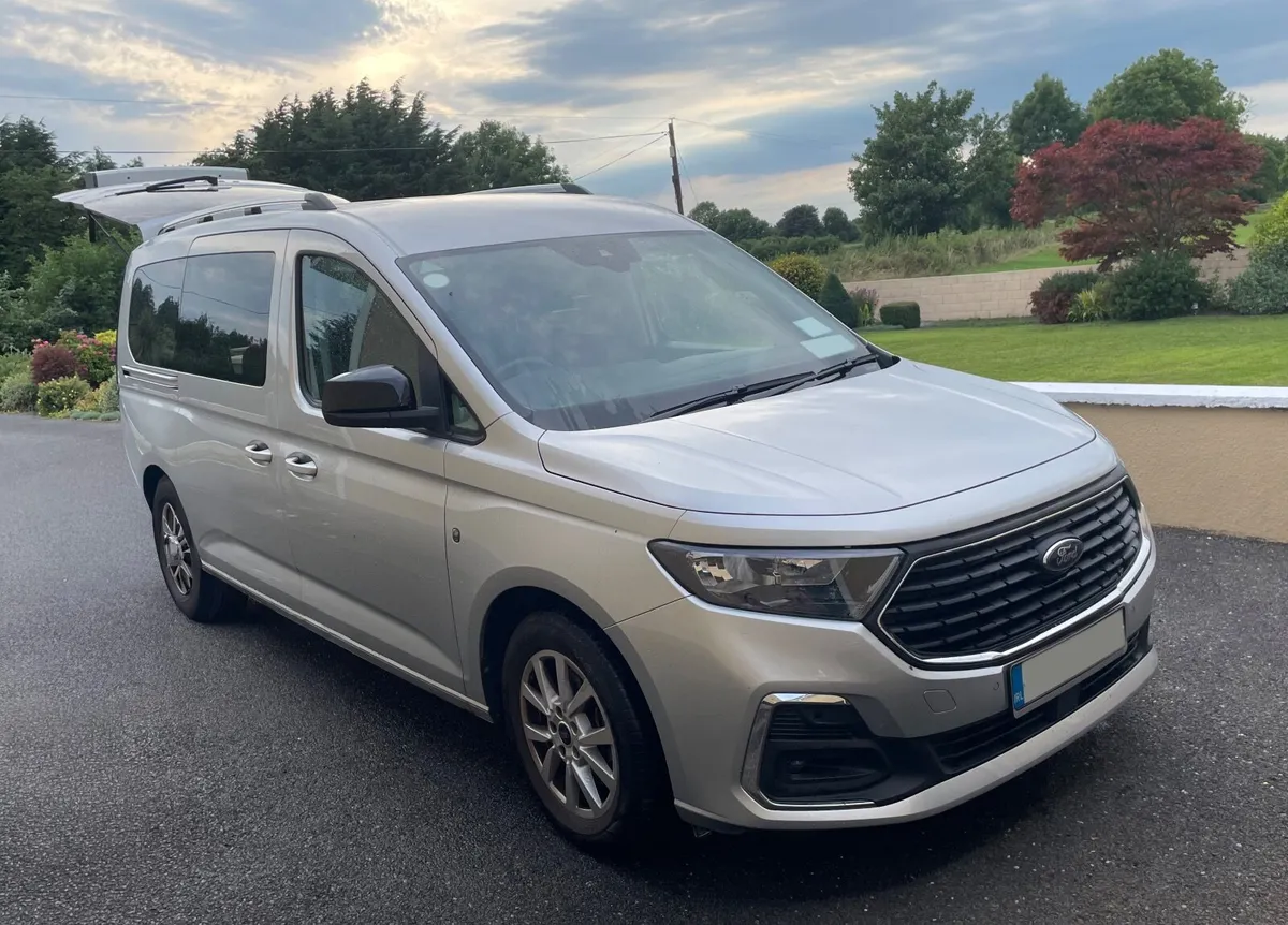 Ford Tourneo Connect 2023 Wheelchair Adapted Taxi - Image 1