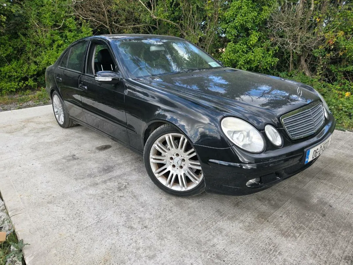 MERCEDES BENZ E200 KOMPRESSOR - Image 1