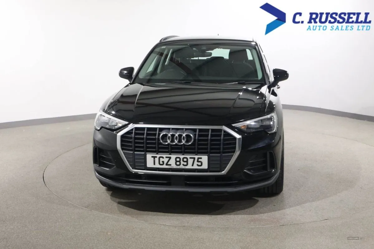 Audi Q3 Estate - Image 2