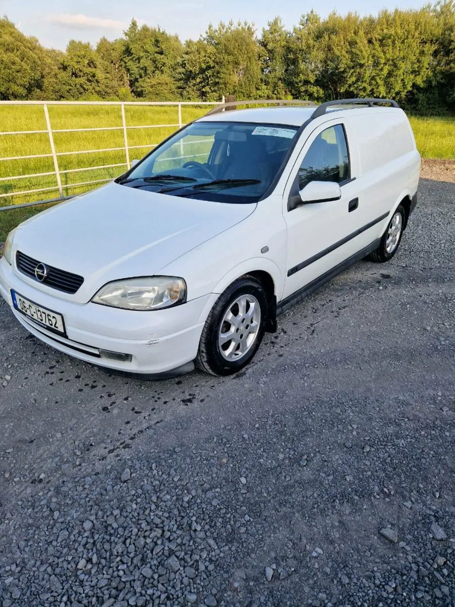 Opel Astra Van - Image 4