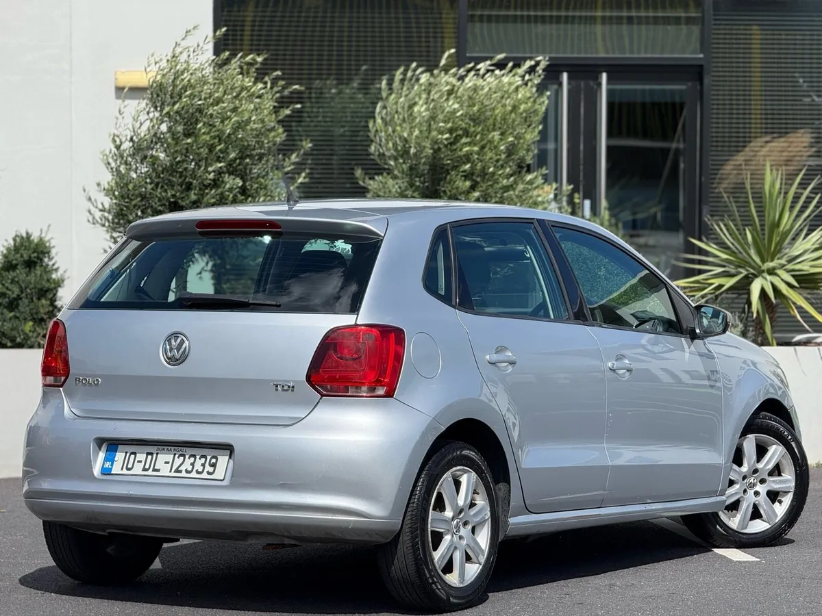 Vw Polo 1.6Tdi 2010 - Image 4