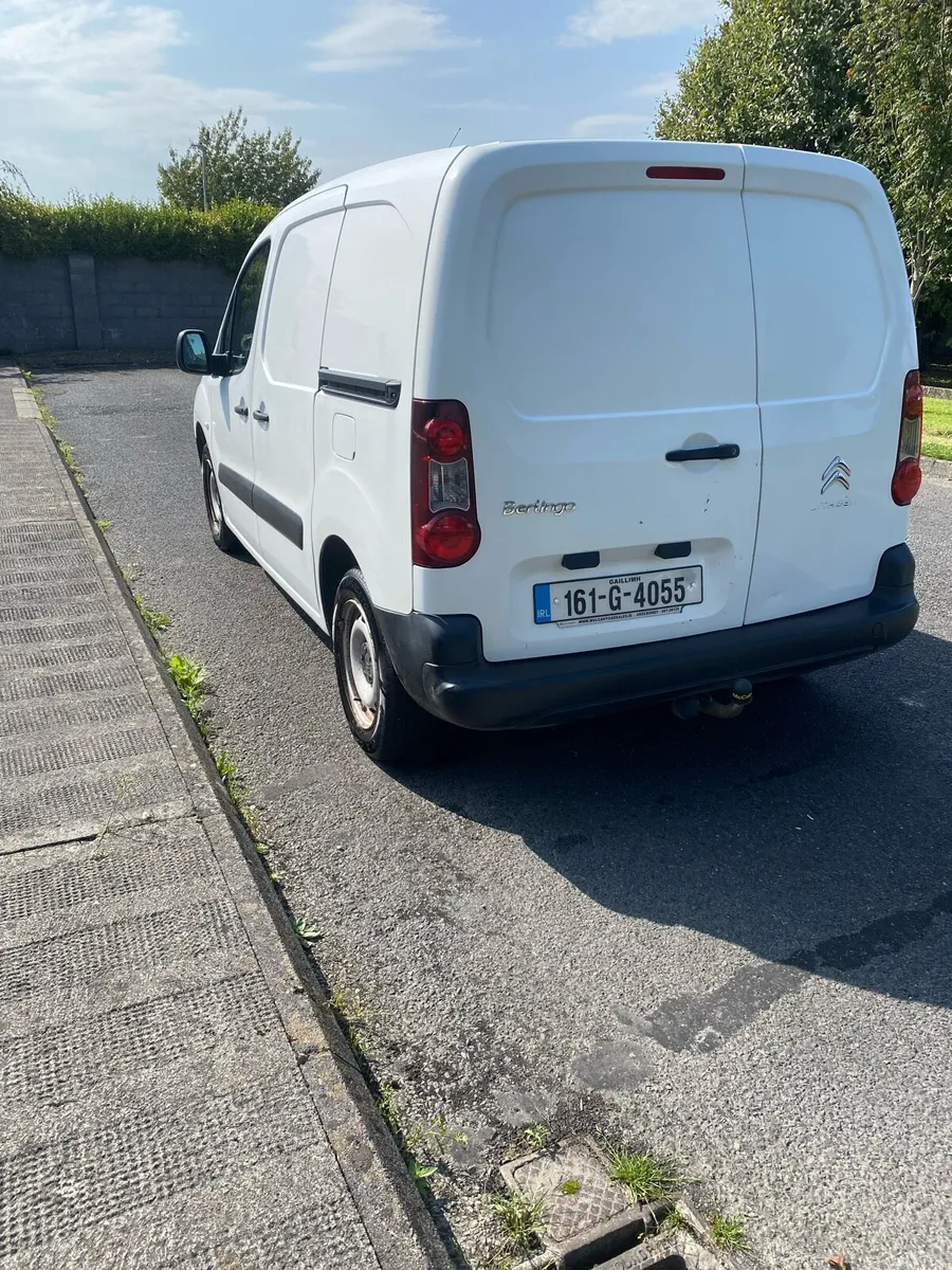 LOW MILEAGE !!!! Berlingo van - Image 3