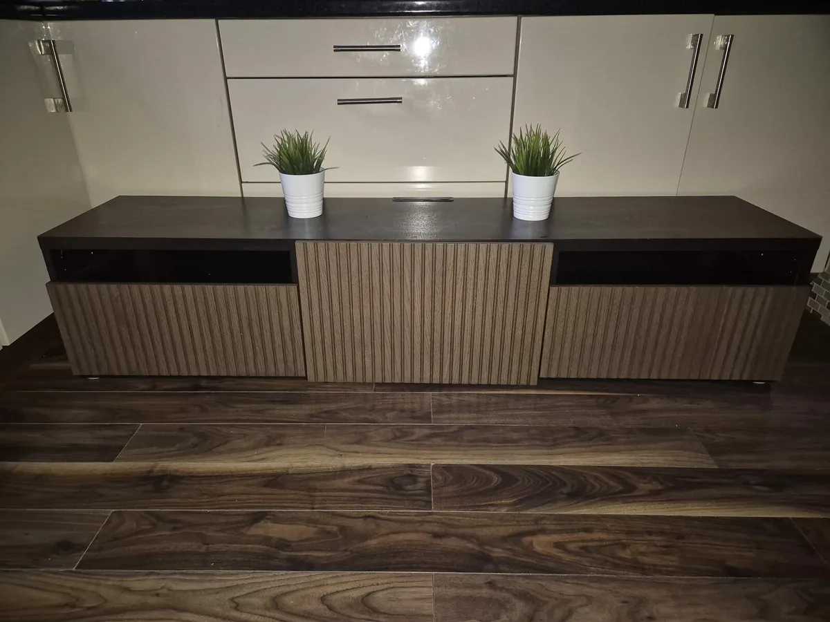 Ikea Besta Tv Unit 180x42x39cm - Image 1