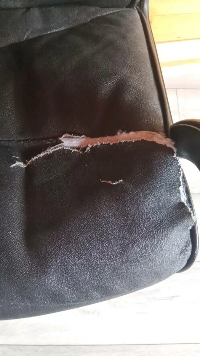 Free Office chair - Image 3